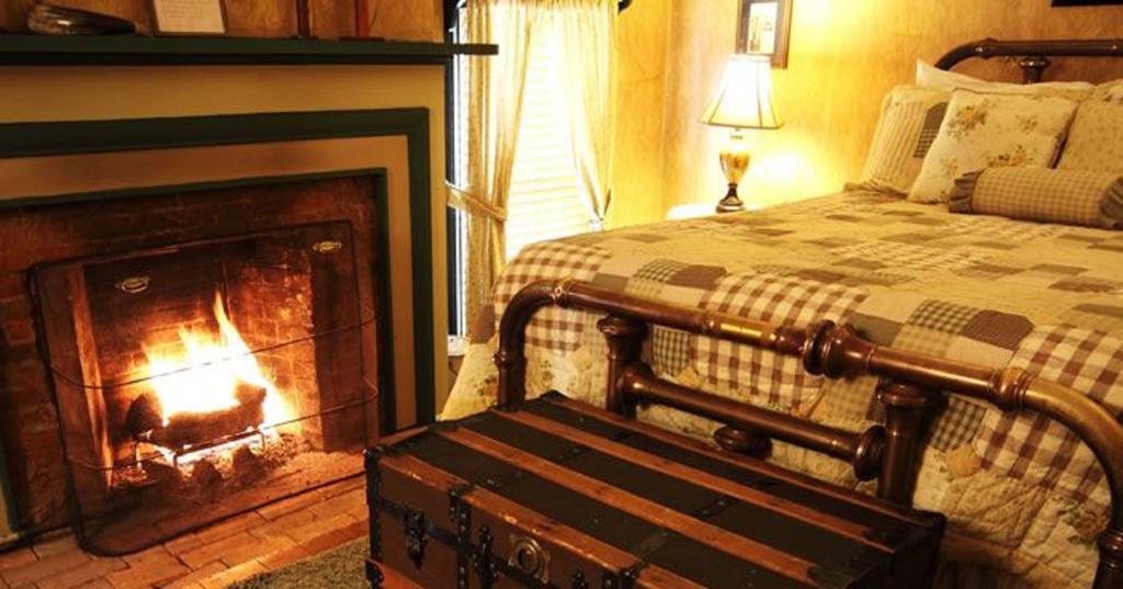 Munro House Bed And Breakfast Jonesville Quarto foto
